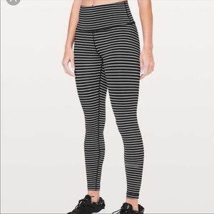 Lululemon Wunder Under High-Rise Luxtreme 28”